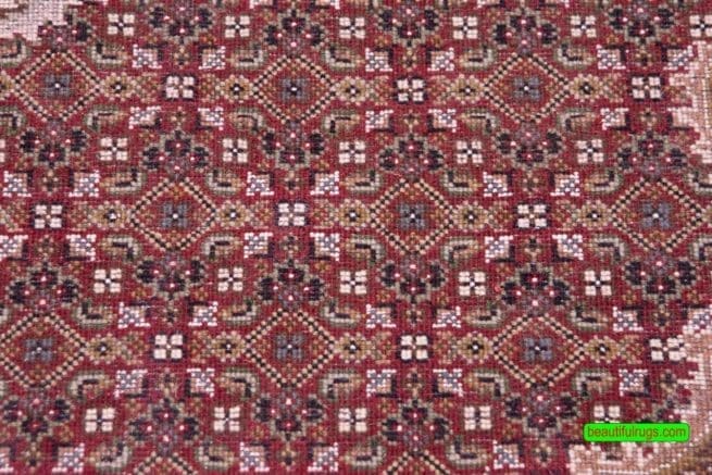 Traditional Oriental Rug, Red Color Indian Rug, size 5.8x8.5