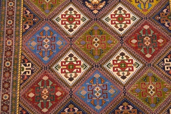 Finest Handmade Persian Qashqai Rug, Unique Geometric Design, size 3.5x5, close up image