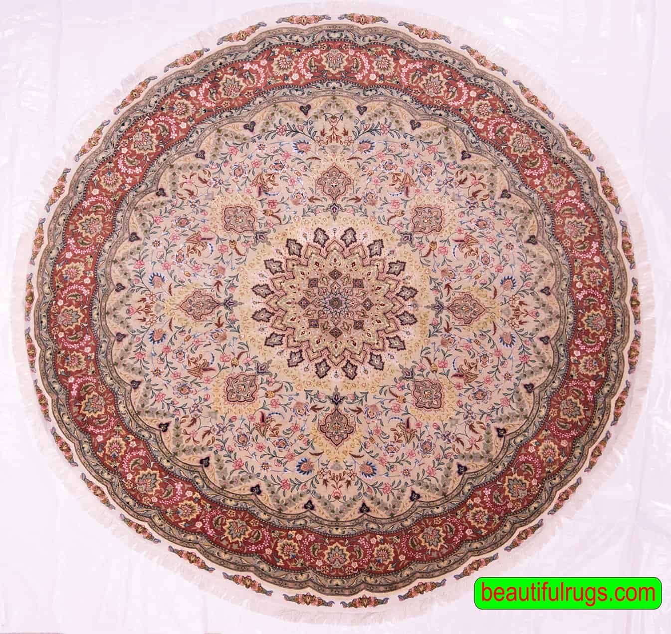 Round Persian rug made of wool and silk, Floral multicolor. Size 6.8x6.8
