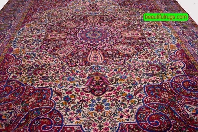 Multicolored Persian Yazd rug with red and pink. Size 9.8x13.6