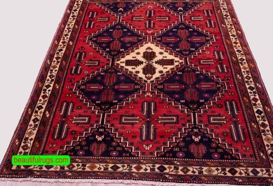 Persian Sirjan rug, Tribal pattern area rug. Size 5.2x6.8