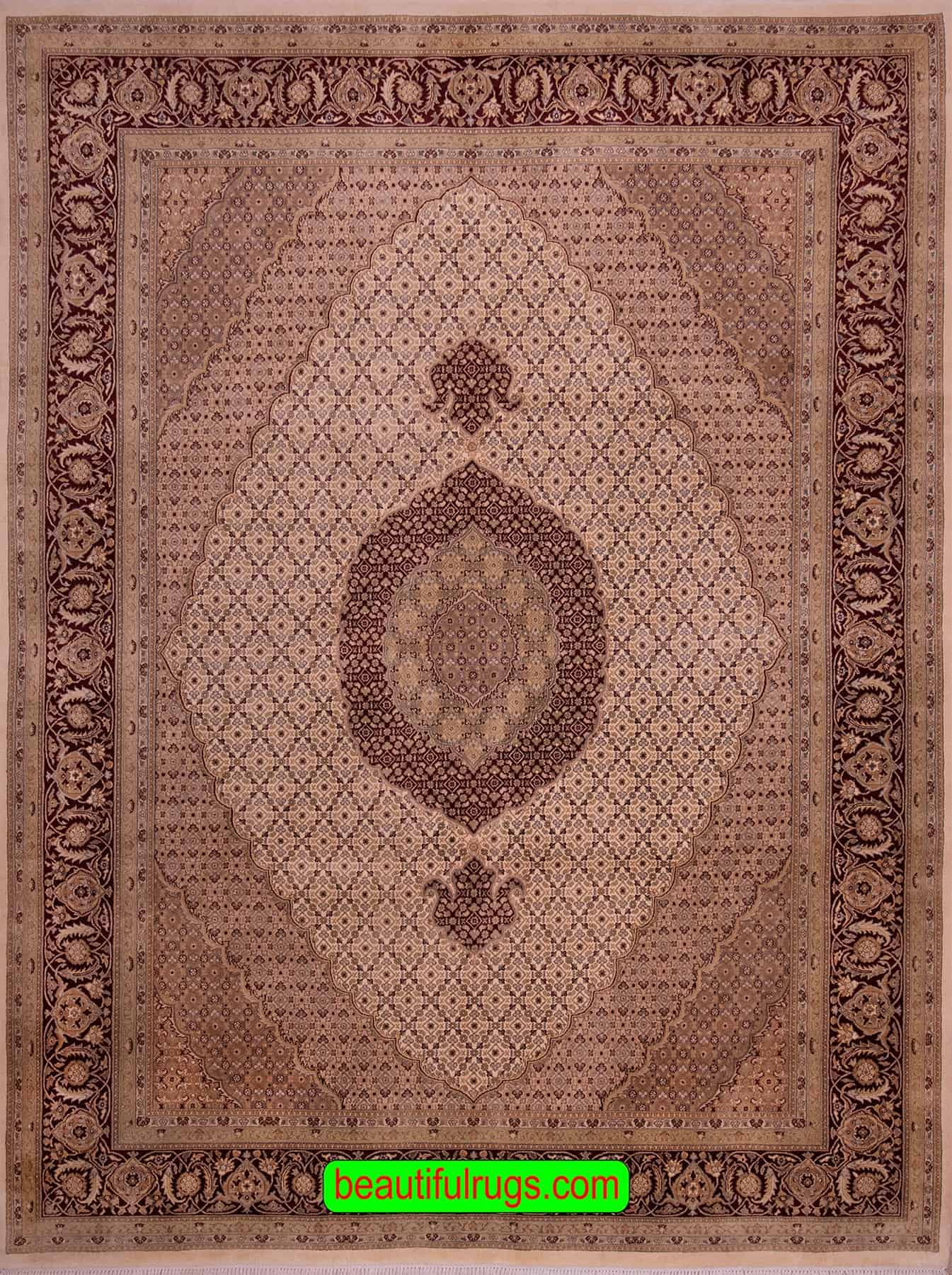 Medallion Area Rug, Oriental Rug from Caspian Areas with Beige and Red Colors. Size 8.1x10.5