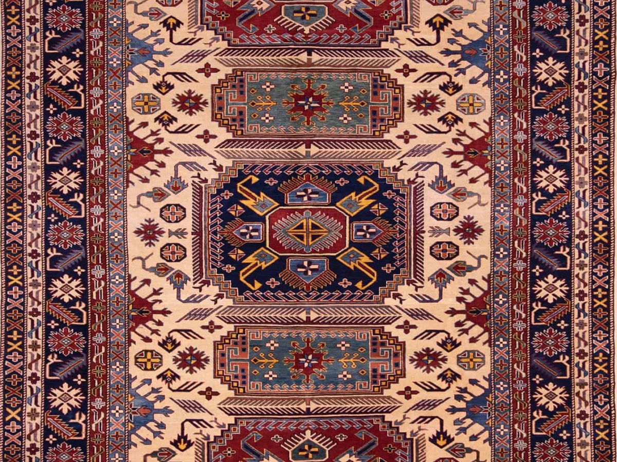 https://beautifulrugs.com/wp-content/uploads/2022/05/products-7359-1-MM-Geometric-Oriental-Rug-Nomad-Rug-Design--1200x900.jpg