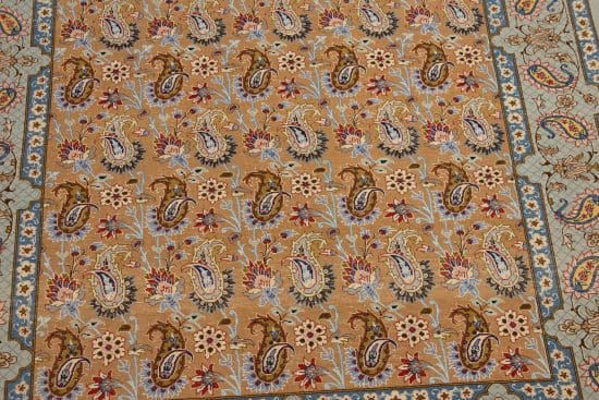 Paisely design carpet, handmade Iranian Esfahan carpet in brown and green blue made of kork wool and silk. Size 3.10x5.8.