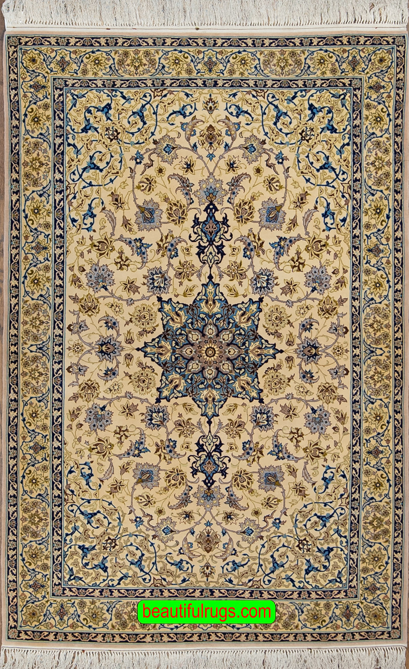 Beige and blue color Persian Isfahan rug by Sarraf Mamouri. Size 3.9x6.2