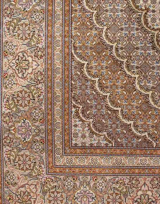 Persian Tabriz fish design, beige color, size 5.9x8