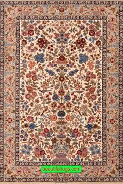 Persian Isfahan Rug, Rose and Nightingale Design. Size 5.2x7.6