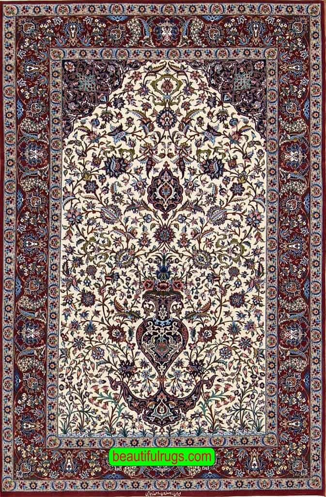 2737- Hand Knotted Vegetable Dyed Persian Isfahan Rug with Vase of Immortality. Size 4.9x7.4. 2737- Hand Knotted Vegetable Dyed Persian Isfahan Rug with Vase of Immortality. Size 4.9x7.4.