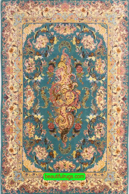 Handmade Persian Tabriz Rug, green color. Size 5.2x7.4