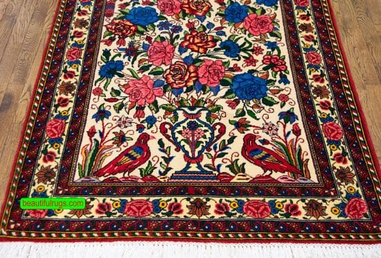 Handmade Persian Bakhtiari wool rug, multicolor accent rug. Size 3.8x5.4.