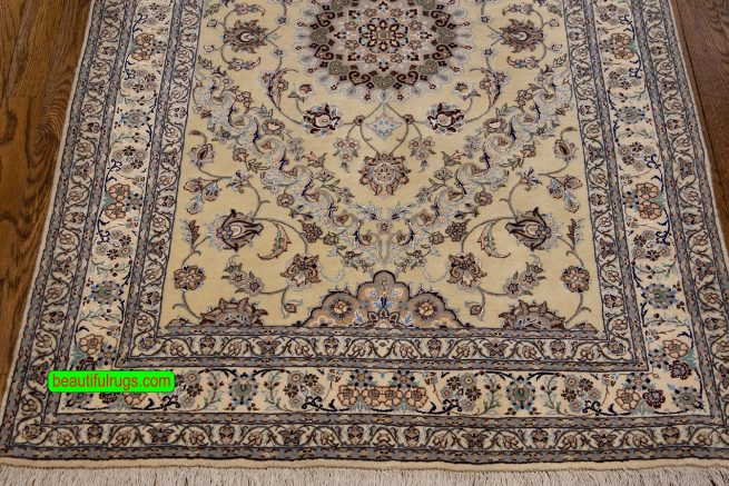 Old Persian Nain rug, wool and silk rug in excellent condition, cream color. Rug size 3x4.9.