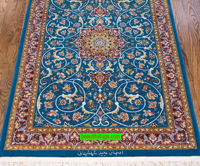 Handmade Persian Isfahan kork wool and silk rug in blue color. Size 3x4.5.