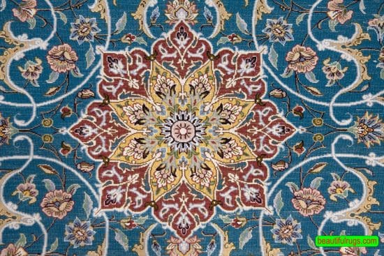 Handmade Persian Isfahan kork wool and silk rug in blue color. Size 3x4.5.