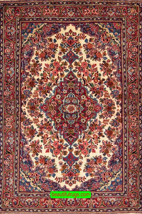 Handmade Persian Sarouk area rug for sale, wool rug with beige and red colors. Size 3.5x5.5.