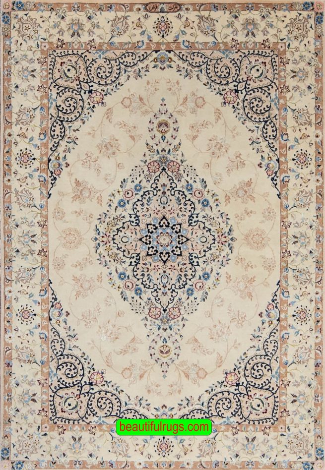 Handmade Persian Nain beige rug, wool, and silk Persian rug with medallion. Size 4.4x6.5.