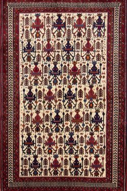 Tribal area rug. A handmade Persian Shiraz wool area rug in beige and red colors. Size 4.7x6.8.