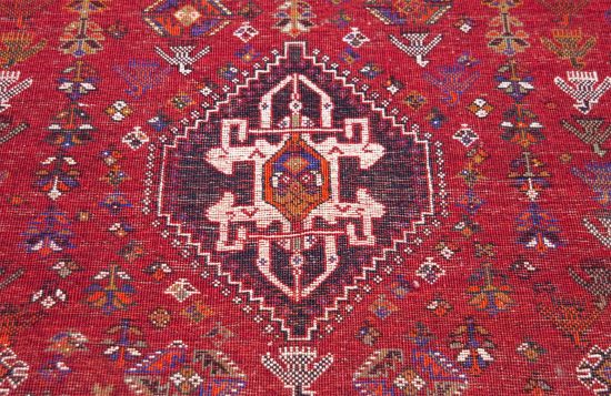 Handmade Persian red rug, geometric style Persian Shiraz wool rug. Size 5.7x8.5.