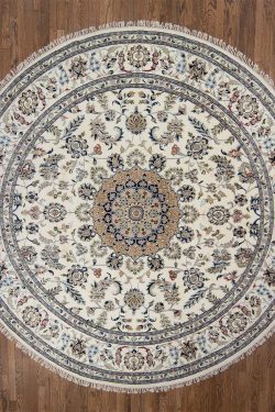 Round area rugs for living. Beautiful handmade Persian Nain style rug made in India. Size 9.2x9.2.