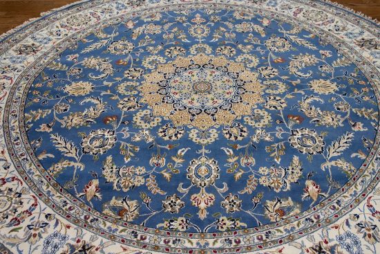 9 ft round rug. Handmade wool Persian Nain style rug in beautiful blue color made in India. Rug size 9.3x9.3.