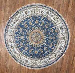3163- 9 ft round rug. Beautiful handmade Persian Nain style rug expertly crafted in India. The actual rug size is 9.3x9.3.