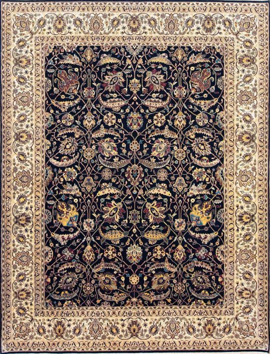 Beautiful floral allover design black oriental rug for dining room or living room made of 100% wool. The actual rug size is 8x10.3.