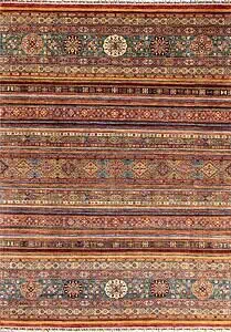 Oriental carpets. hand knotted wool multicolored carpet made in Pakistan. Size 6.8x10.8.