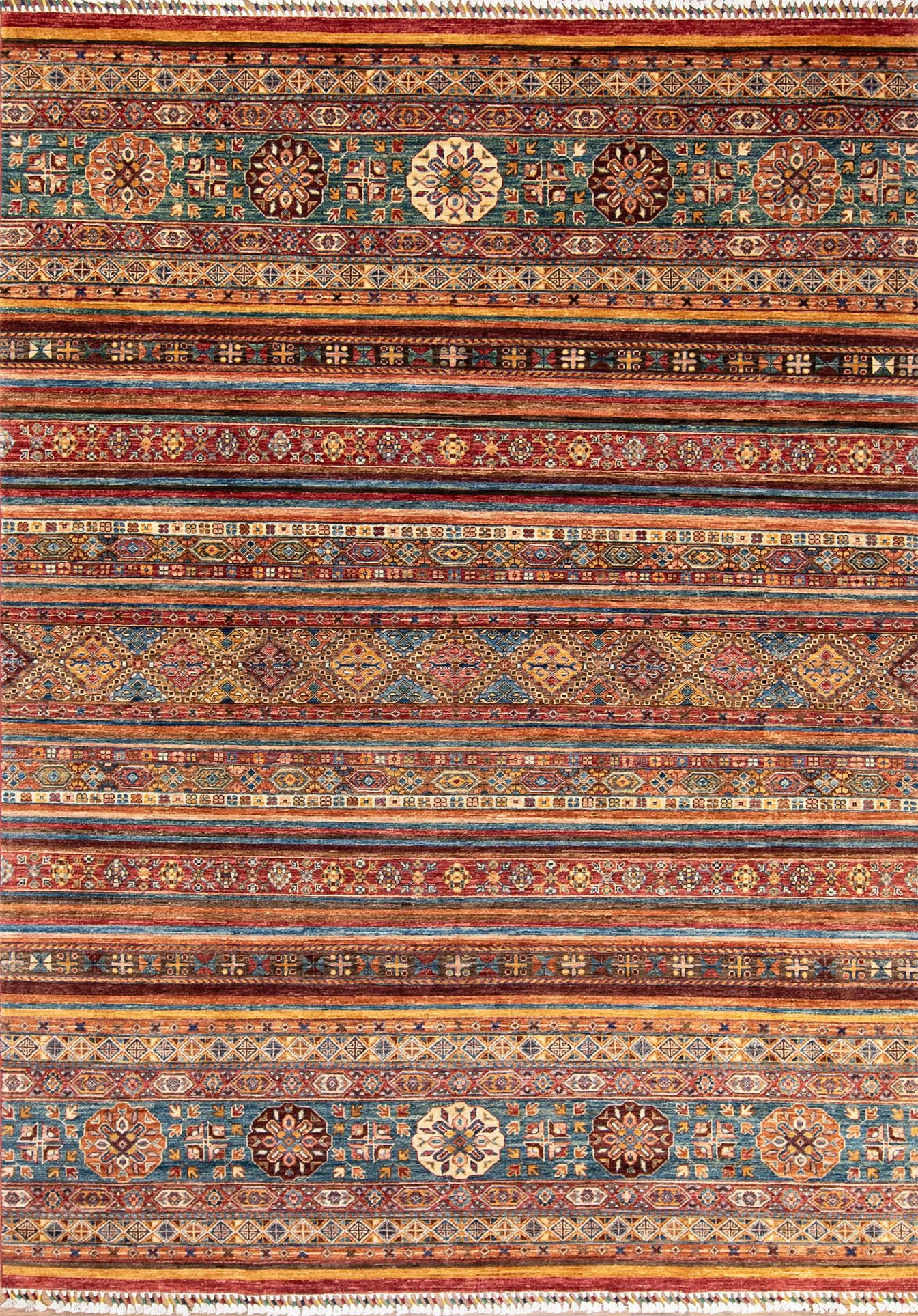 Oriental carpets. hand knotted wool multicolored carpet made in Pakistan. Size 6.8x10.8.