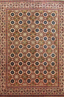 Large area rugs. Hand knotted Persian Kashan area rug made of wool multicolor with green and beige. Size 11x14.