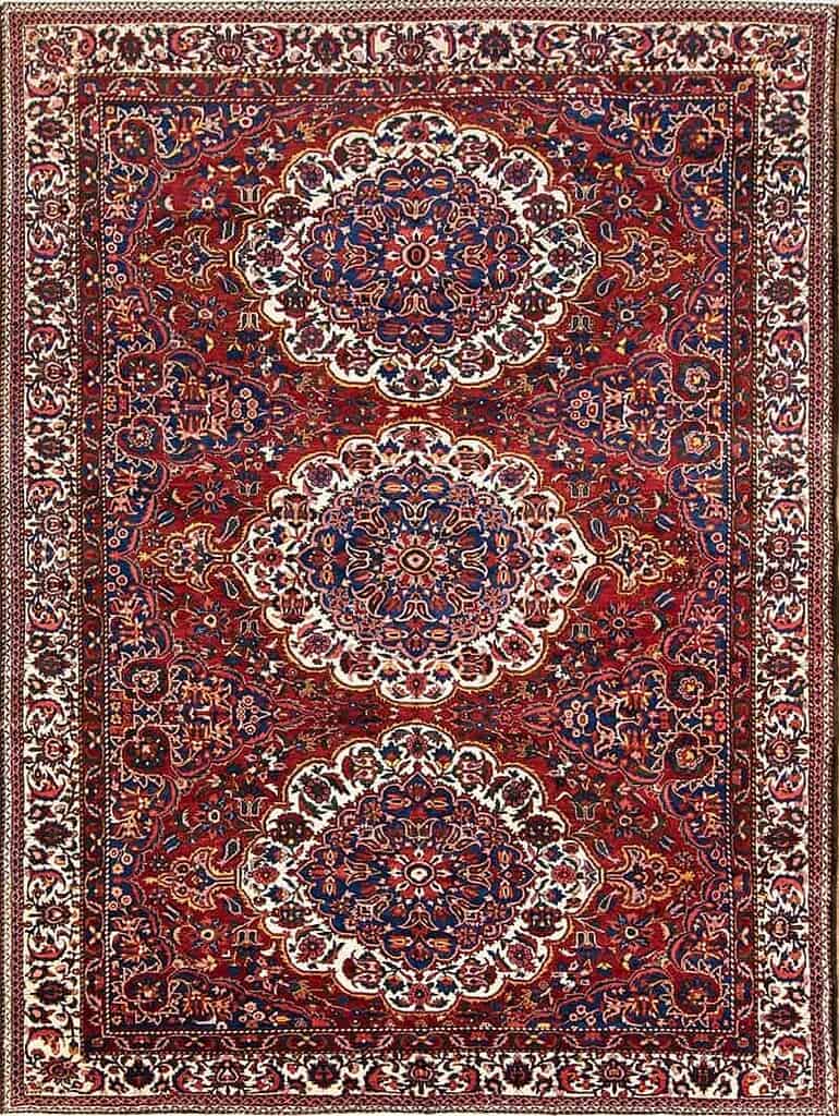 2476- Gorgeous high quality hand knotted antique Persian Bakhtiari Bibi baft rug with a unique three medallion. Size 10.7x14. 2476- Gorgeous high quality hand knotted antique Persian Bakhtiari Bibi baft rug with a unique three medallion. Size 10.7x14.
