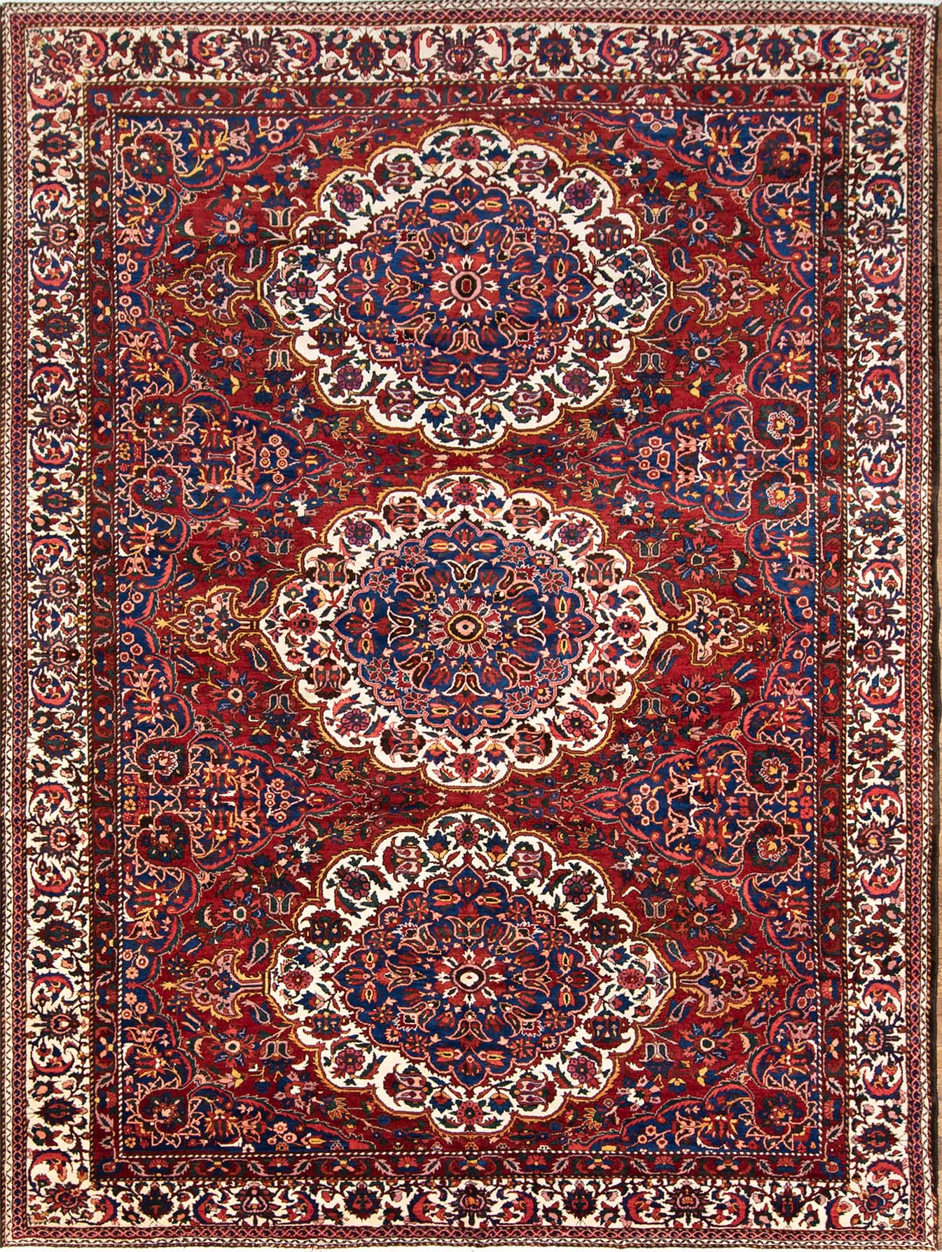 High quality and beautiful hand knotted antique Persian Bakhtiari rug with three medallions in red color. Size 10.7x14.