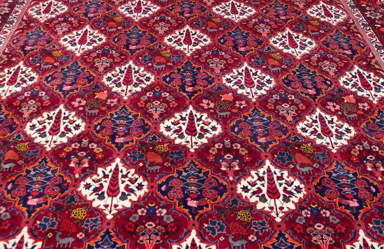 Hand knotted wool rugs. Persian Bakhtiari rug with birds and pine trees in red colors. Size 10.3x14.