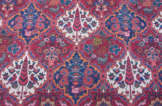 Hand knotted wool rugs. Persian Bakhtiari rug with birds and pine trees in red colors. Size 10.3x14.