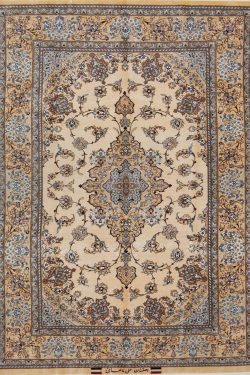 Hand knotted Persian Isfahan pastel rug made of pure silk. Size 3.7x5.8.