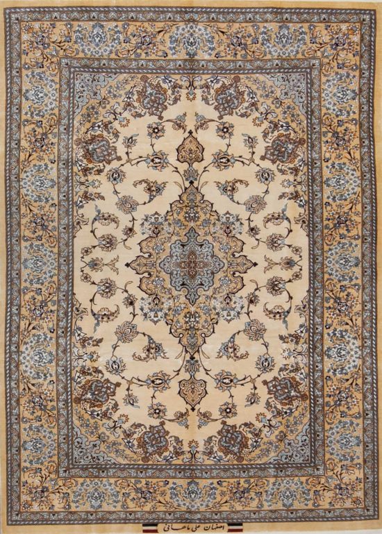 Hand knotted Persian Isfahan pastel rug made of pure silk. Size 3.7x5.8.