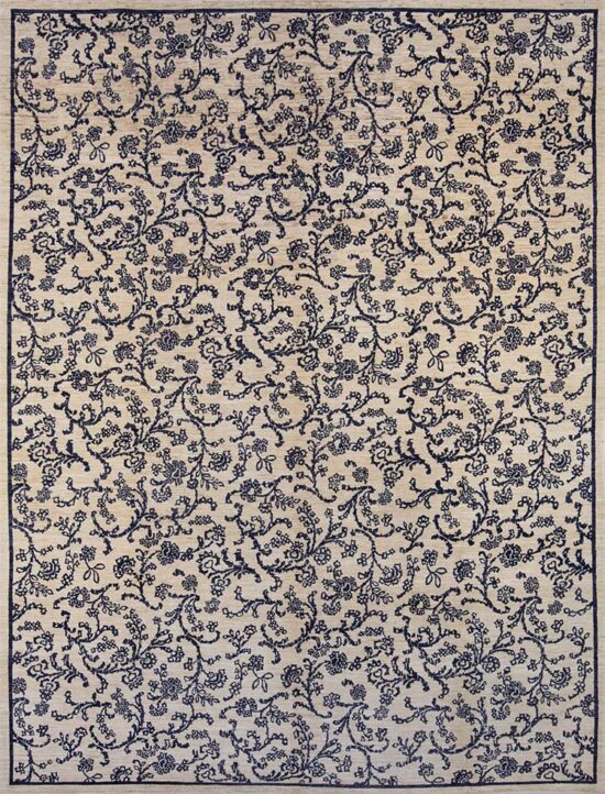 Borderless 9x12 rug in floral modern style in pastel and purplish charcoal gray made of wool.