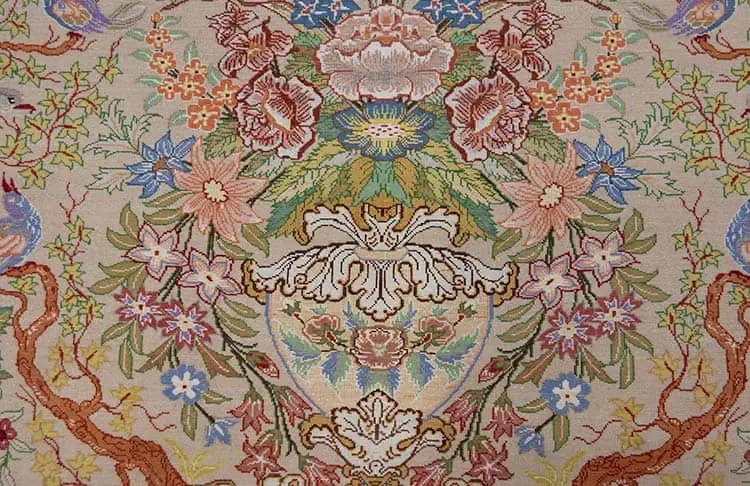 1104- Horizontal shape handmade Persian Isfahan rug, vegetable dye, kork wool and silk. Size 3.3x2.6. Backside image. 1104- Horizontal shape handmade Persian Isfahan rug, vegetable dye, kork wool and silk. Size 3.3x2.6. Backside image.