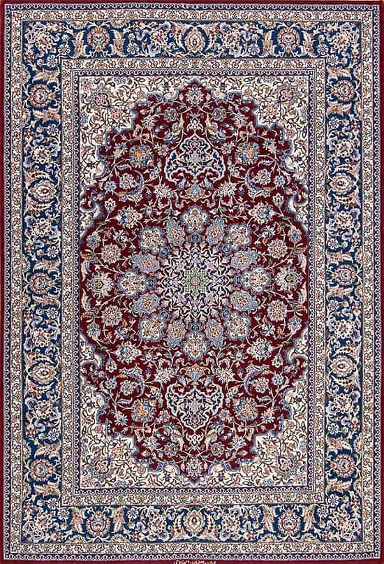 2730- Persian Isfahan Rug, Vegetable Dyed Rug. Size 4.10x7. 