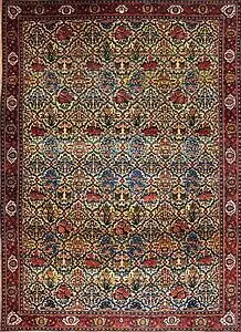 Antique Persian Bakhtiari rug, beige, and terracotta color. Size 15.3x20.5