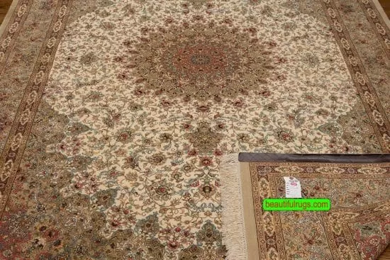 Hand Knotted Wool and Silk Persian Qum Rug
